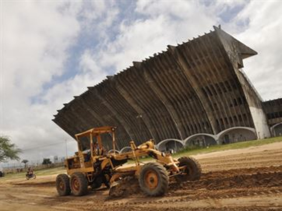 Almeidão obras