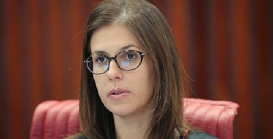 Ministra Luciana Lóssio