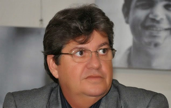 Secretário João Azevedo