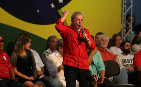 Lula na reuniao do pt marco2015 02