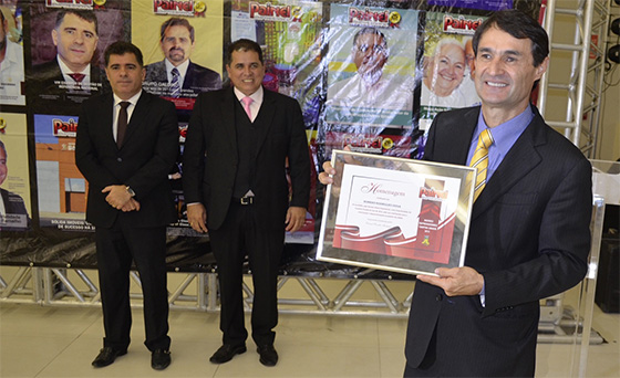 Romero Rodrigues recebe prêmio nov2015