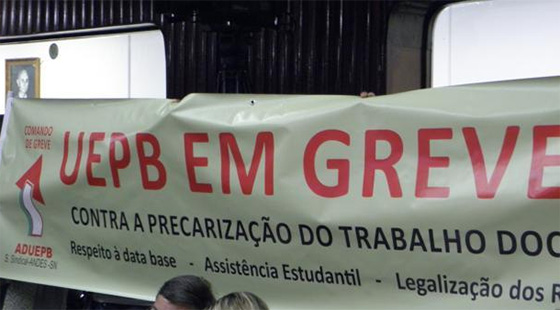 UEPB em greve