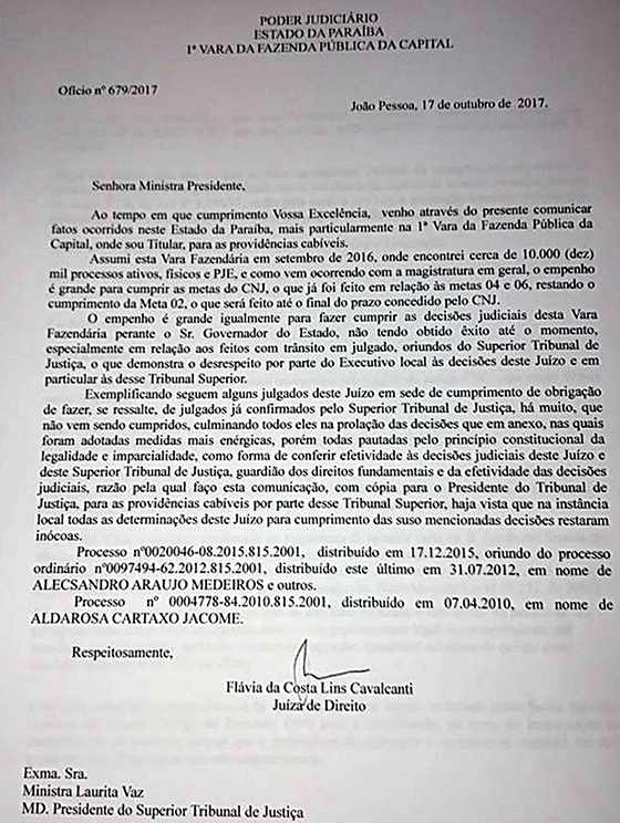 Juiza aciona STJ contra governador