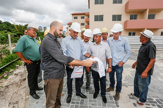 Luciano Cartaxo visitoria Residencial São José